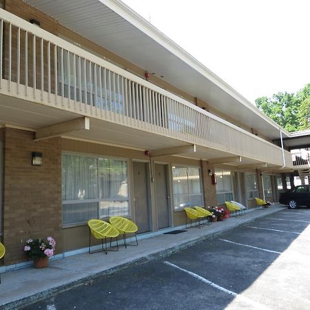 Parkway Motel Ниагарски водопад Екстериор снимка
